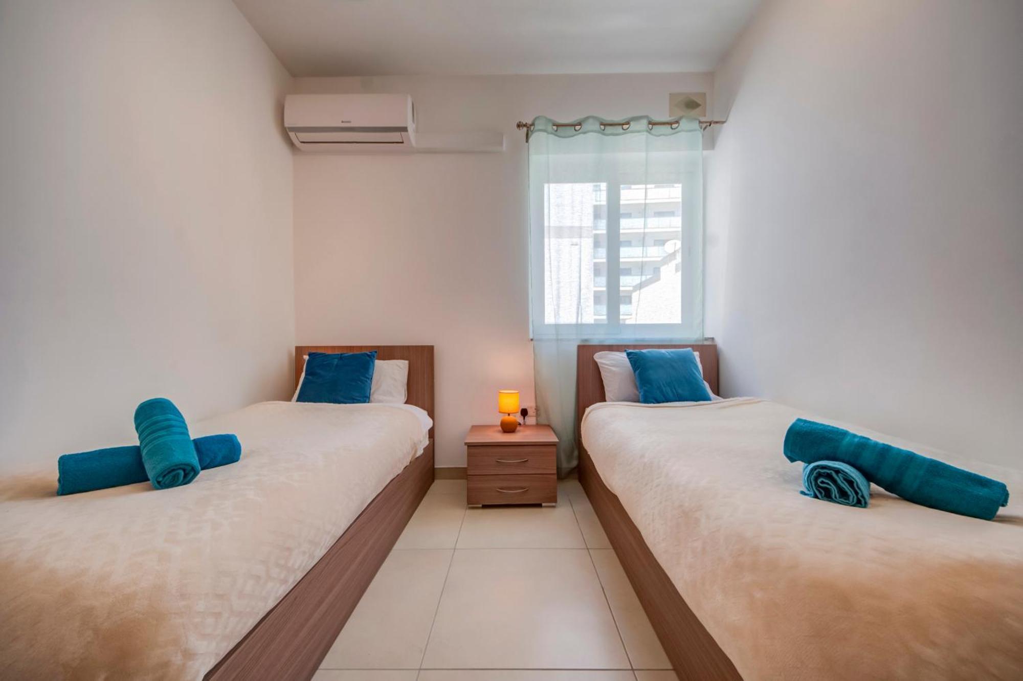 Modern 2Br Apt With Balconies In St Julians, Paceville - Apt 5 By Vaganza St. Julian's Exterior foto