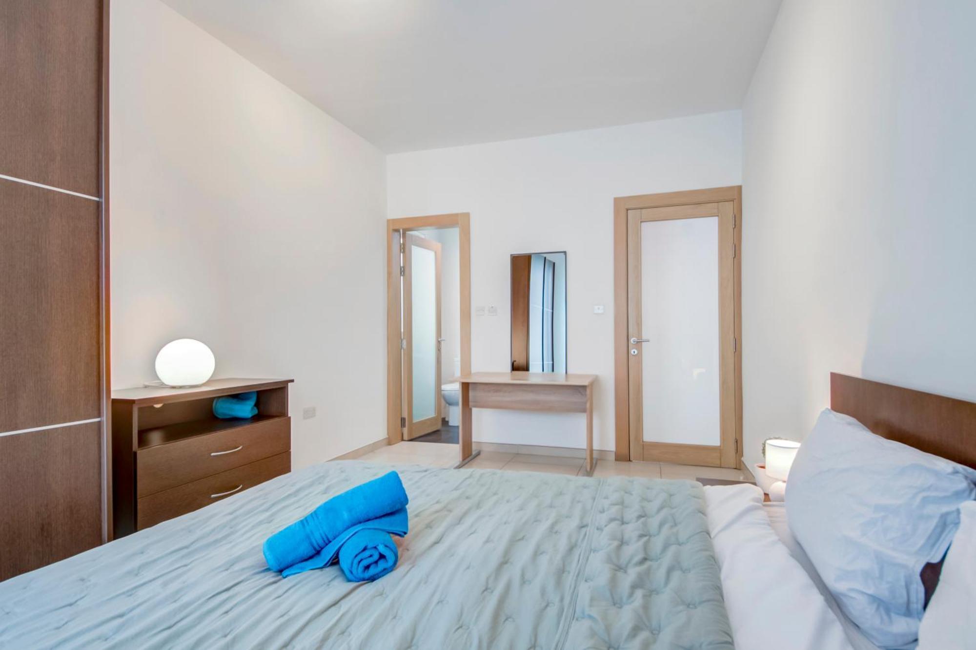 Modern 2Br Apt With Balconies In St Julians, Paceville - Apt 5 By Vaganza St. Julian's Exterior foto